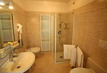 Ξενοδοχείο Kyrr Smart Mountain Retreat 3*