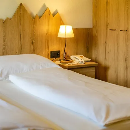 Kyrr Smart Mountain Retreat Ξενοδοχείο Moena