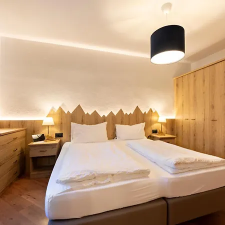 Kyrr Smart Mountain Retreat Ξενοδοχείο Moena